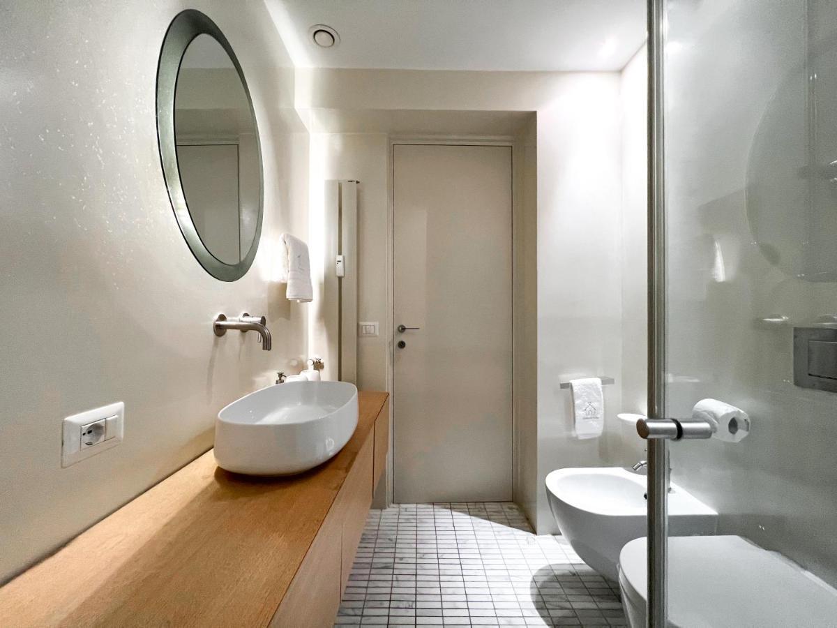 Ferienwohnung Luxury House & Secret Garden - Strategic Location, 100M To Metro B Rom Exterior foto